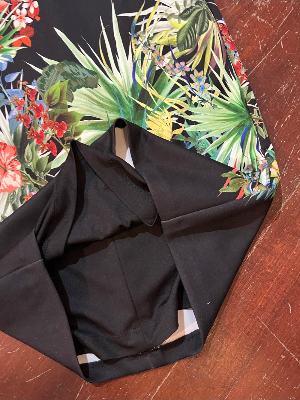 🌻3/$15🌻 Frank Lyman Design Black Tropical Floral Sheath Midi Dress - Picture 5 of 10